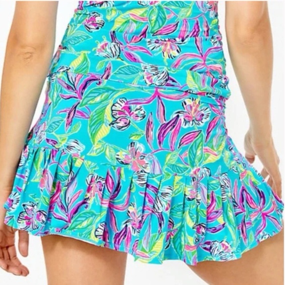 Lilly Pulitzer Luxletic Taye Skirt Small Formentera Turquoise Keep on Beleafing